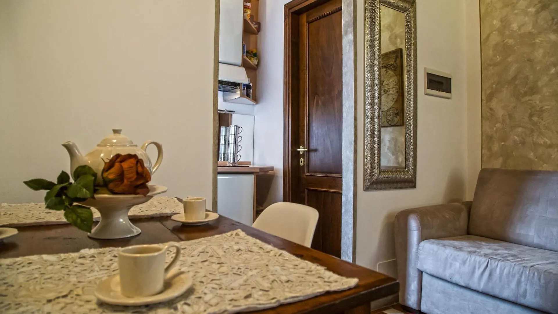 Apartment San Frediano Florence