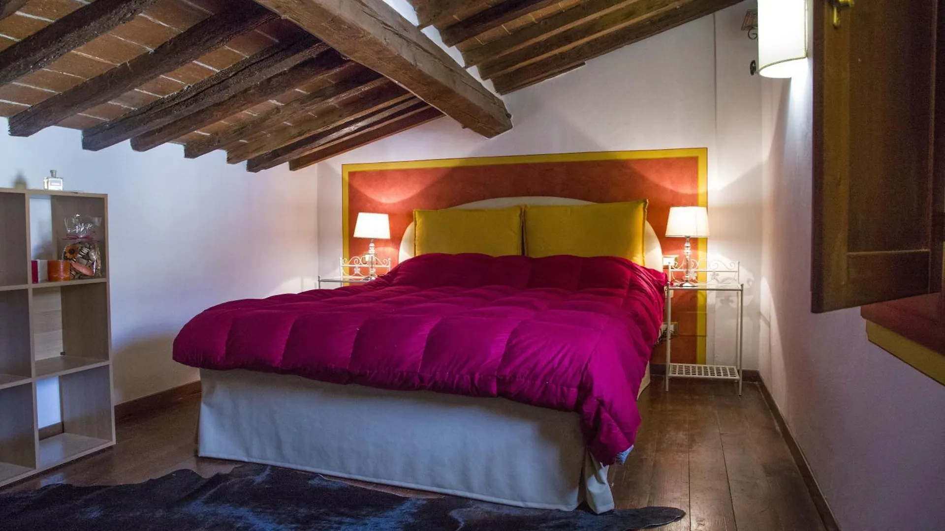 Apartment San Frediano Florence