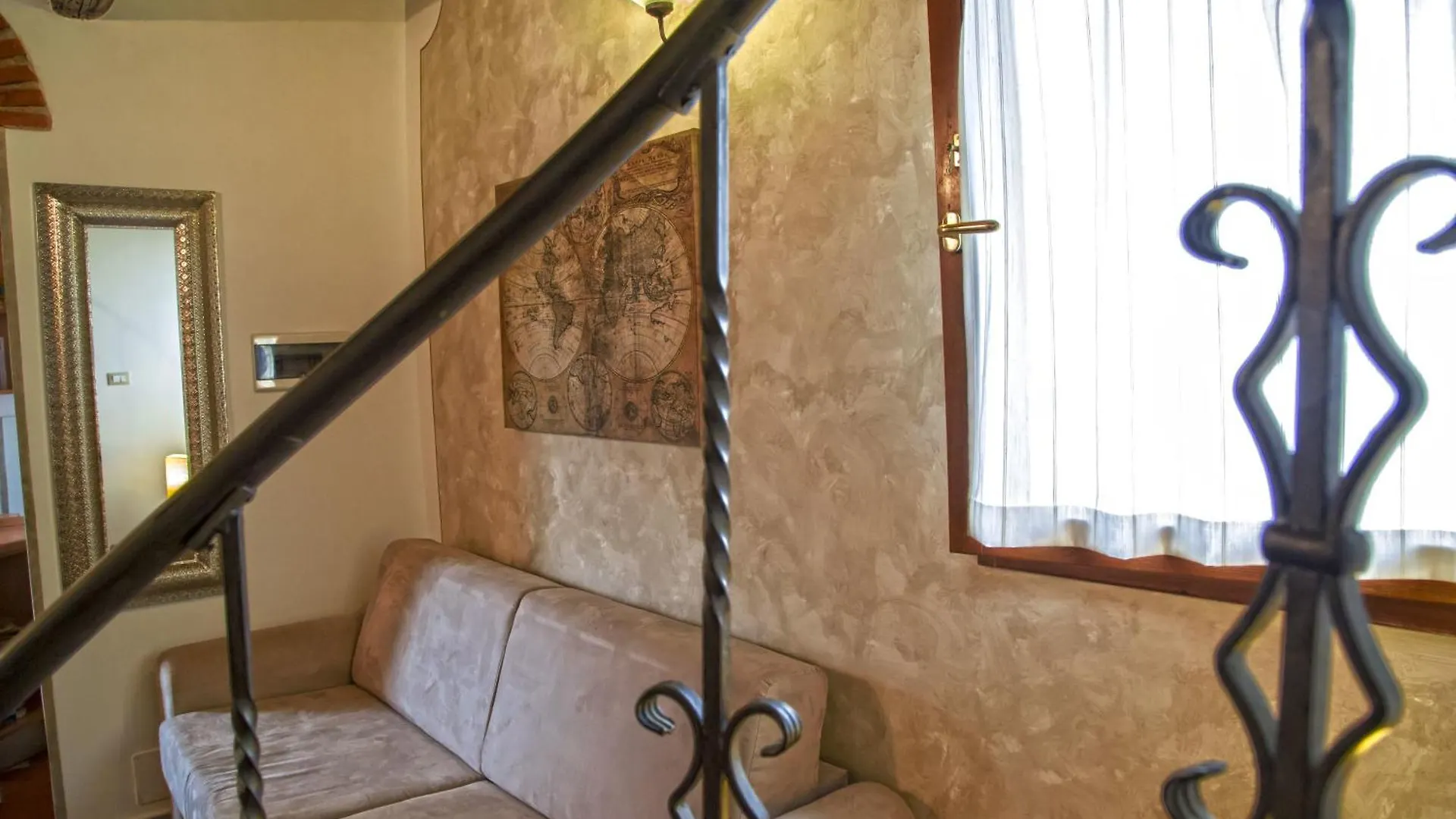 Apartment San Frediano Florence